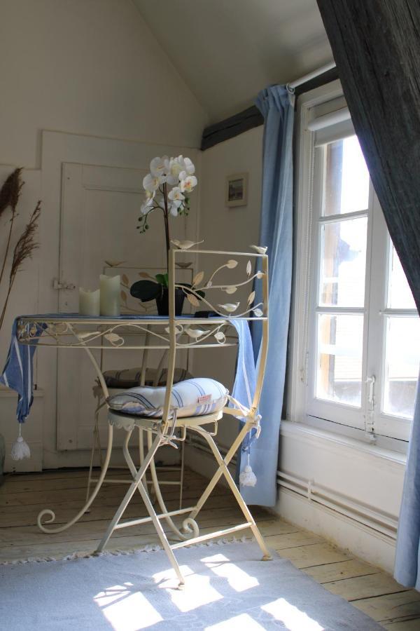 Les Cieux De La Cathedrale - Calme - Jardin - Wifi Apartment Troyes Exterior photo