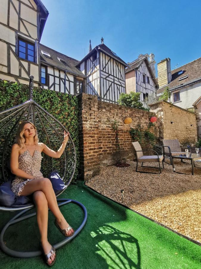 Les Cieux De La Cathedrale - Calme - Jardin - Wifi Apartment Troyes Exterior photo