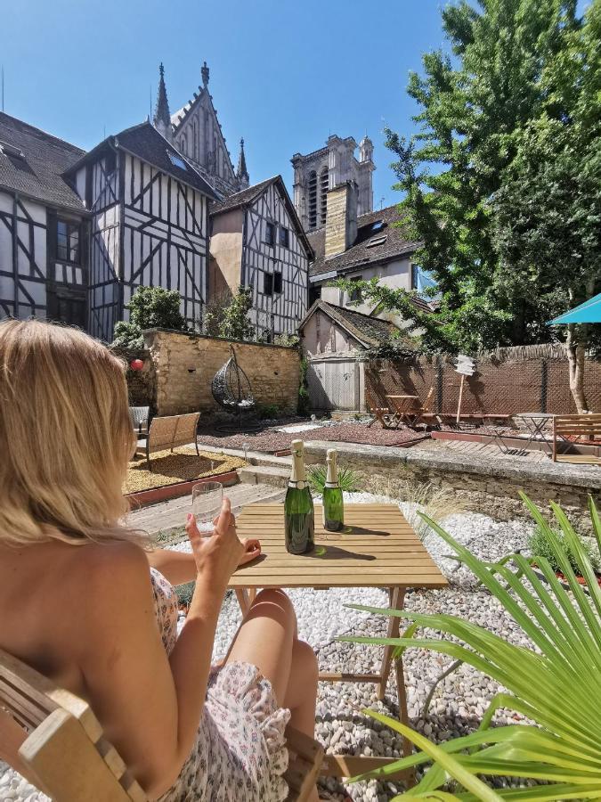 Les Cieux De La Cathedrale - Calme - Jardin - Wifi Apartment Troyes Exterior photo