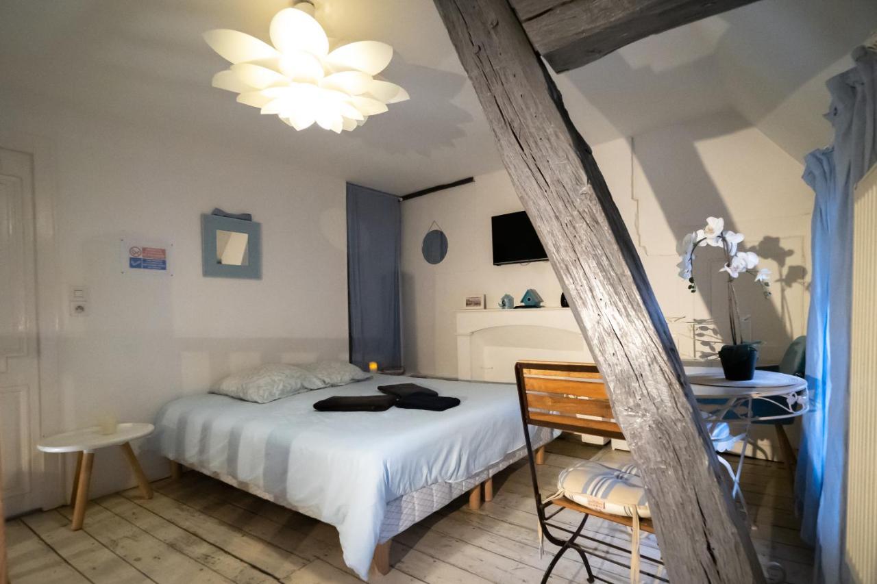 Les Cieux De La Cathedrale - Calme - Jardin - Wifi Apartment Troyes Exterior photo